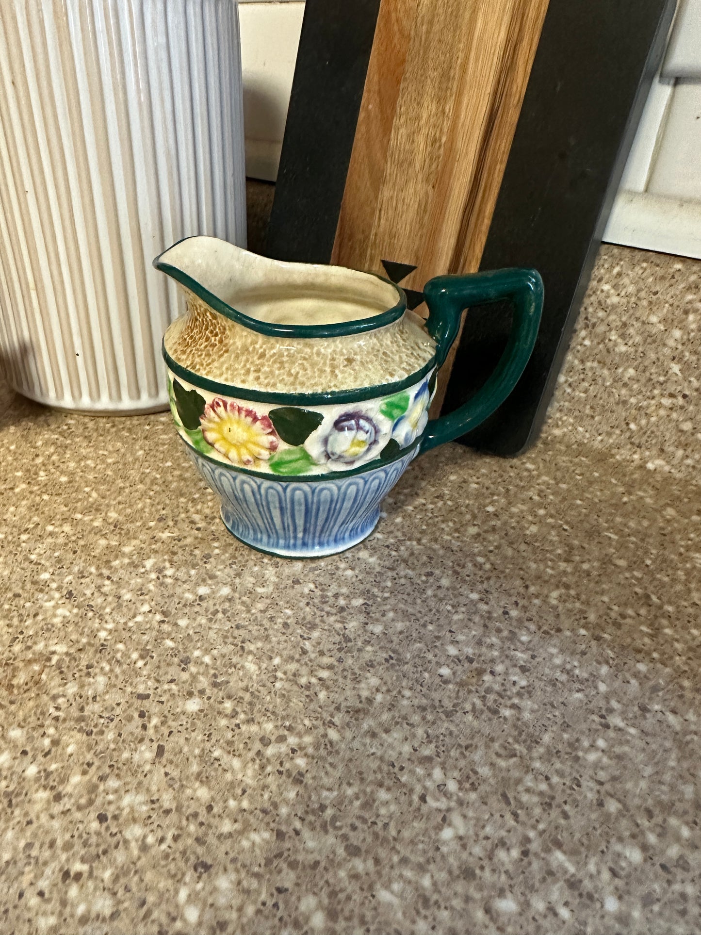 Flower creamer