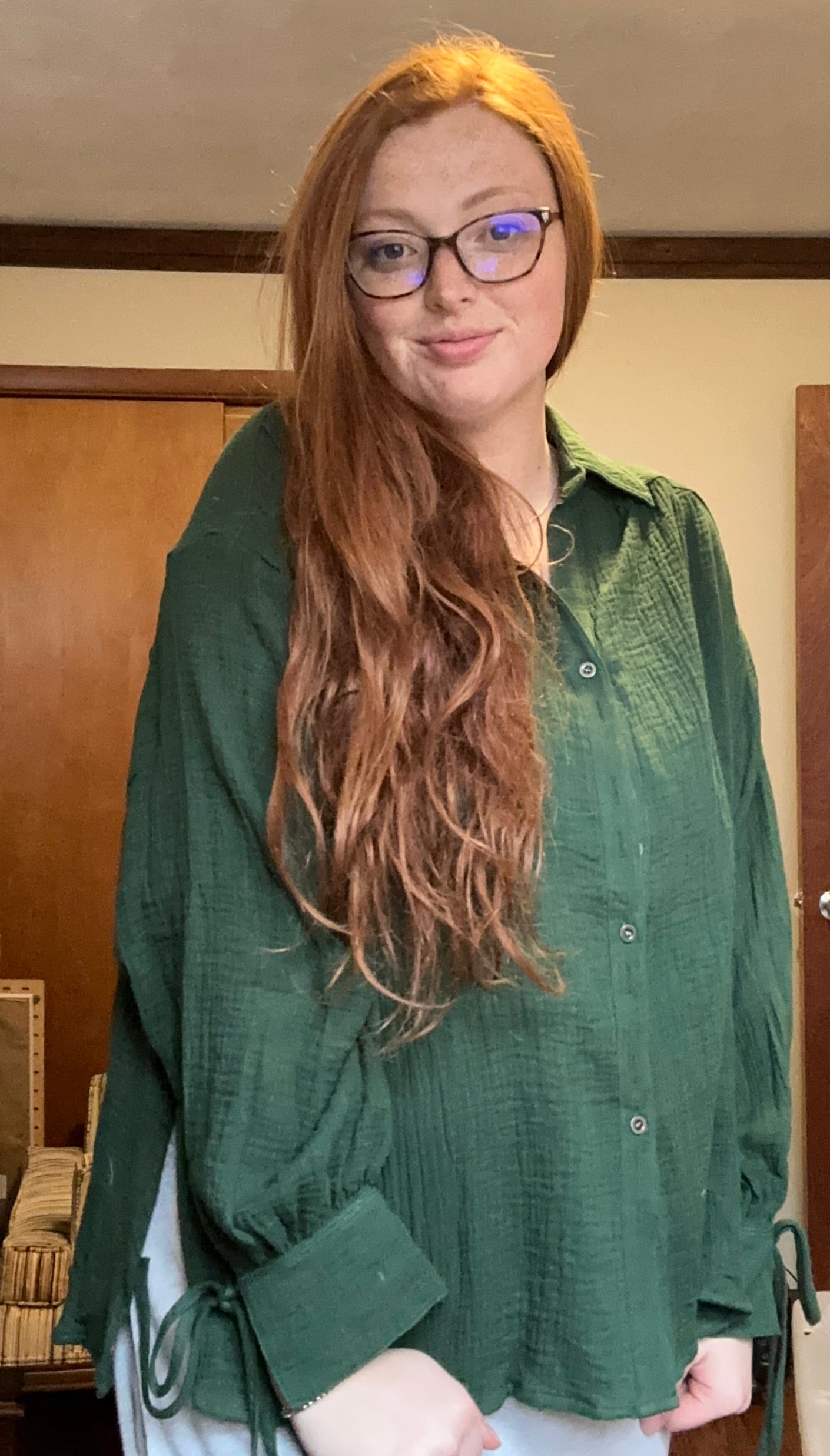 Tie-Wrist Button Down