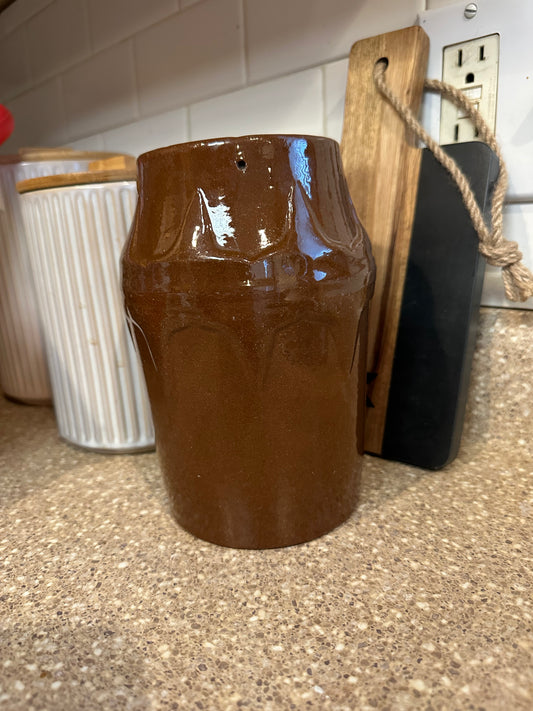 Brown crock