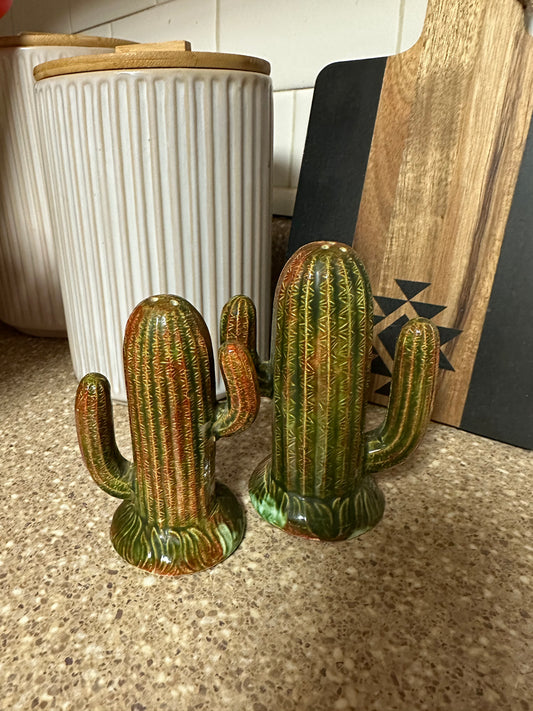 Cactus S/P shakers